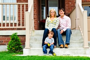 Lincoln Real Estate Family on Front Steps